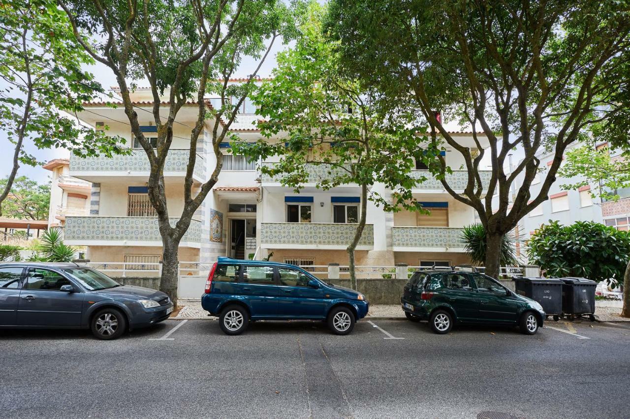 Cozy Beach House Sao Pedro Estoril Sao Pedro do Estoril Exterior photo